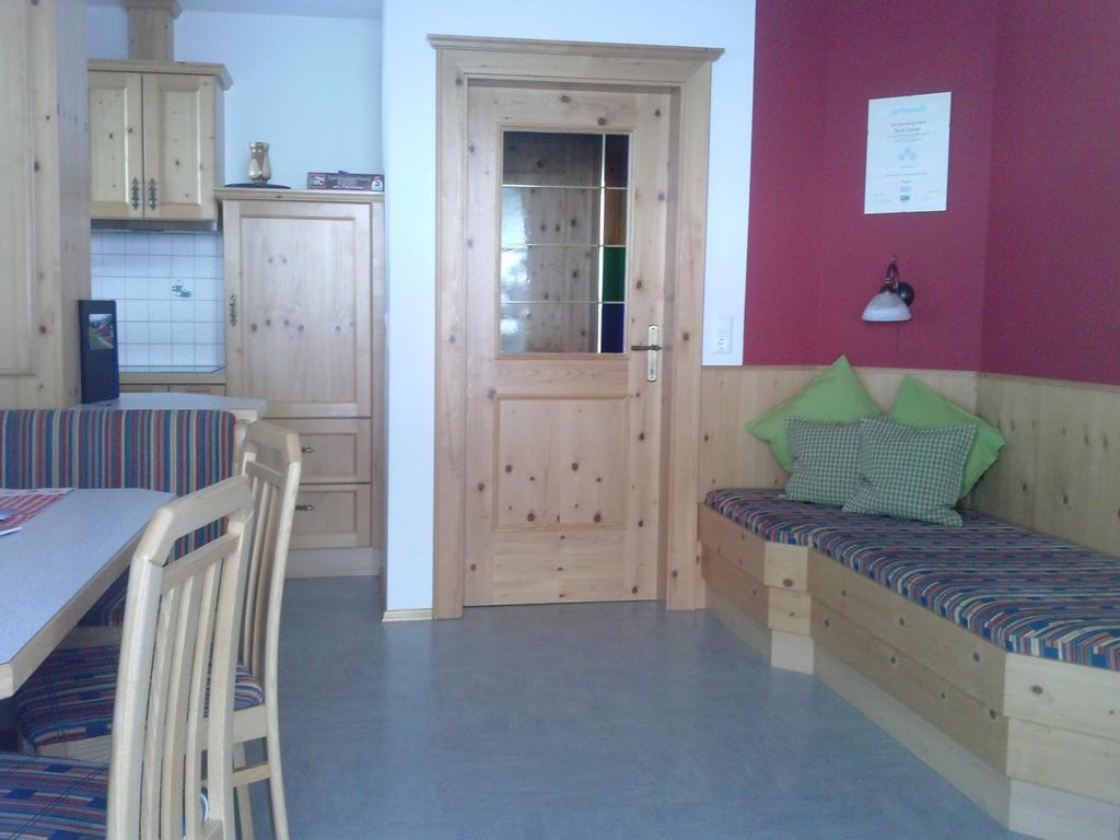 Ferienwohnung Suntinger Iselsberg الغرفة الصورة